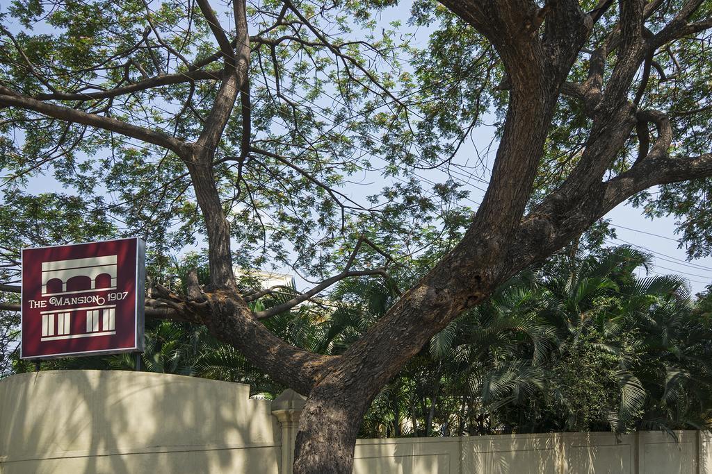 The Mansion 1907 Hostel Mysore Bagian luar foto