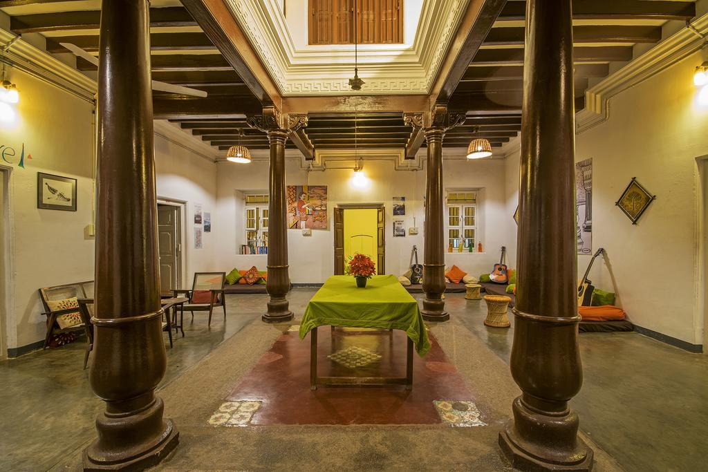 The Mansion 1907 Hostel Mysore Bagian luar foto