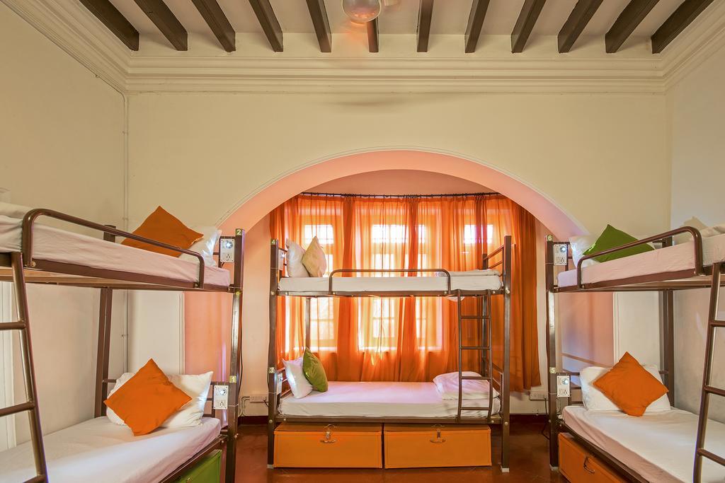 The Mansion 1907 Hostel Mysore Bagian luar foto